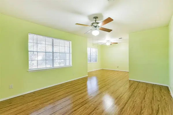 822 N Kaufman DR, Deer Park, TX 77536