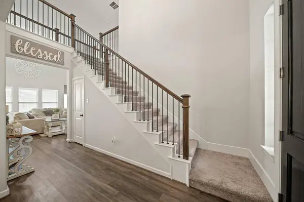 358 Cavil Barrier LN, La Porte, TX 77571