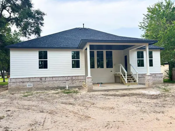 306 Willow Vista DR, El Lago, TX 77586