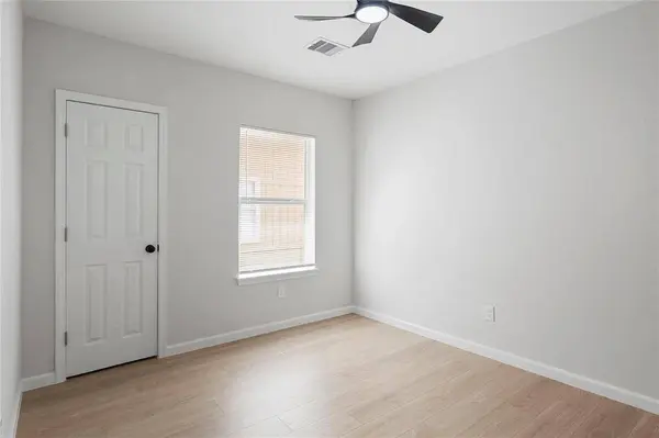 2811 Winbern ST, Houston, TX 77004