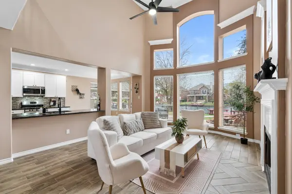 11902 Miramar Shores DR, Houston, TX 77065