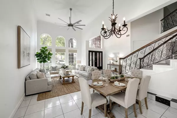 9114 Brahms LN, Houston, TX 77040