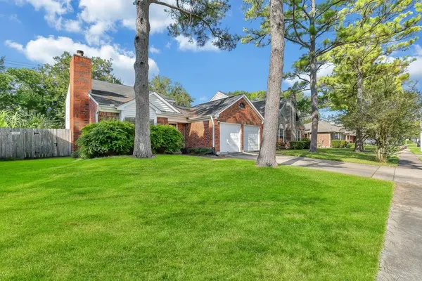 14818 Cobre Valley DR, Houston, TX 77062