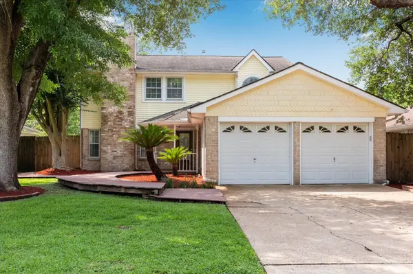 607 Oak Harbor DR, Houston, TX 77062