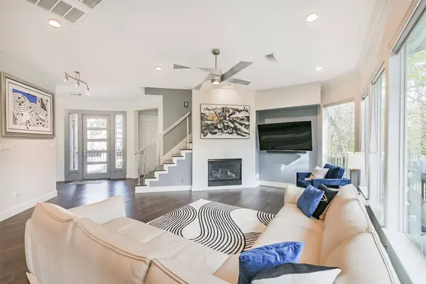 12636 Briar Patch RD, Houston, TX 77077