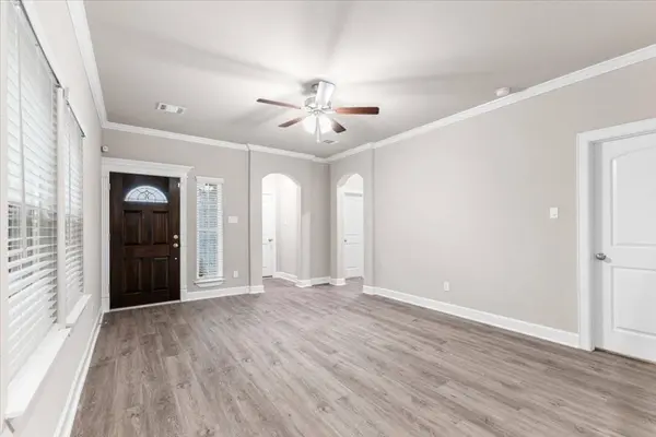 7970 Fowlie ST, Houston, TX 77028
