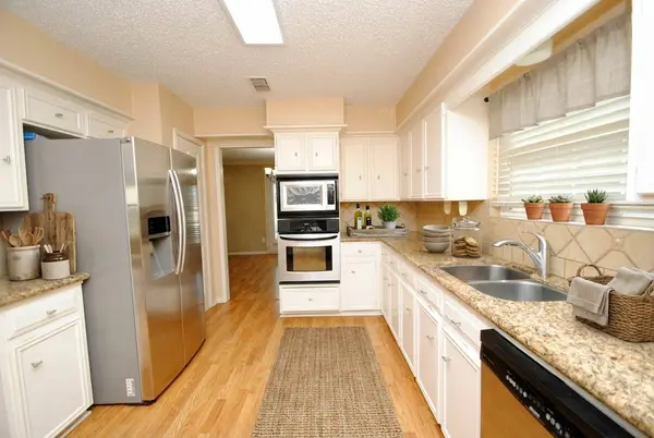 1814 Wagon Gap TRL, Houston, TX 77090