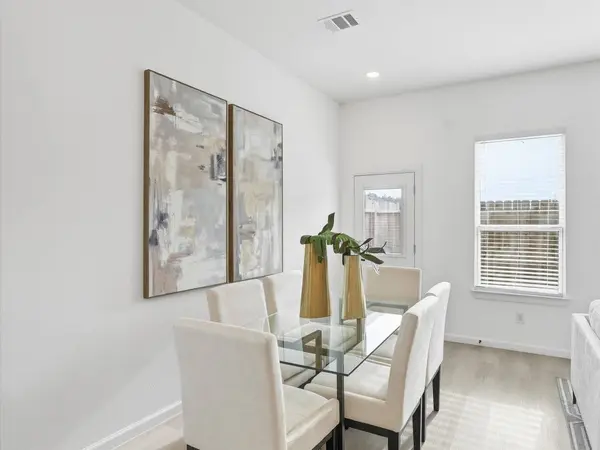 866 Rachel Street #E, Houston, TX 77091