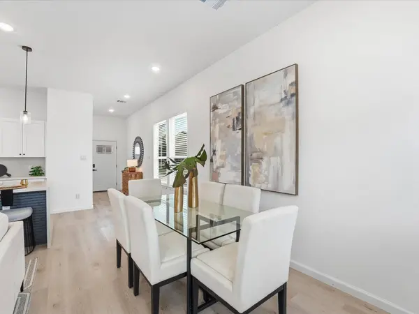 866 Rachel Street #E, Houston, TX 77091