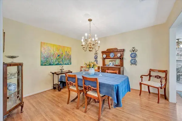 15518 Pleasant Valley RD, Houston, TX 77062