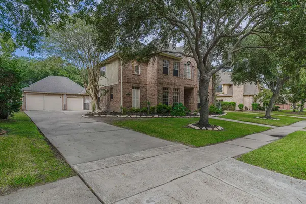 3119 Scenic Elm ST, Houston, TX 77059