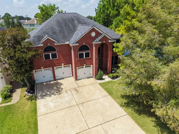 7819 Heron Lakes DR, Houston, TX 77064