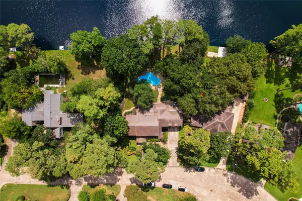 13131 Holston Hills DR, Houston, TX 77069