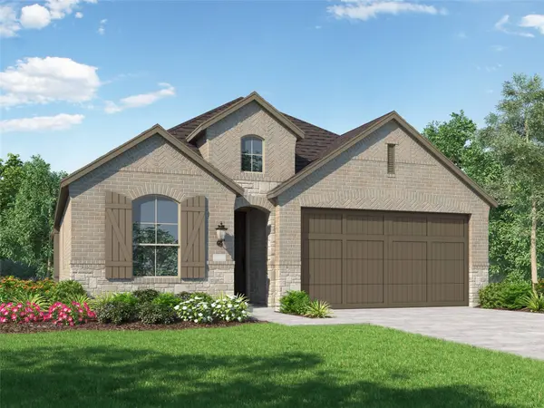 2730 Pathway Crest LN, Webster, TX 77598