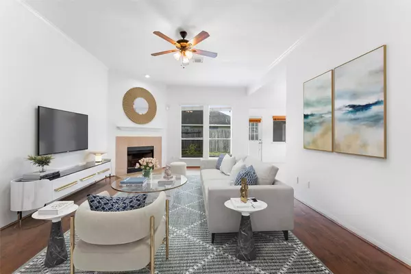 8319 Malin CT, Houston, TX 77083