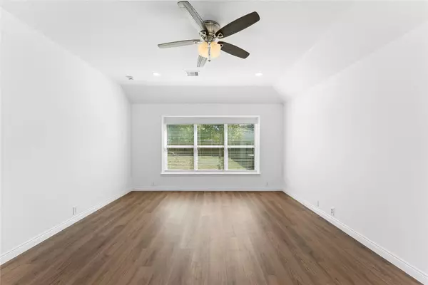 3123 Farrel Hill ST, Fresno, TX 77545