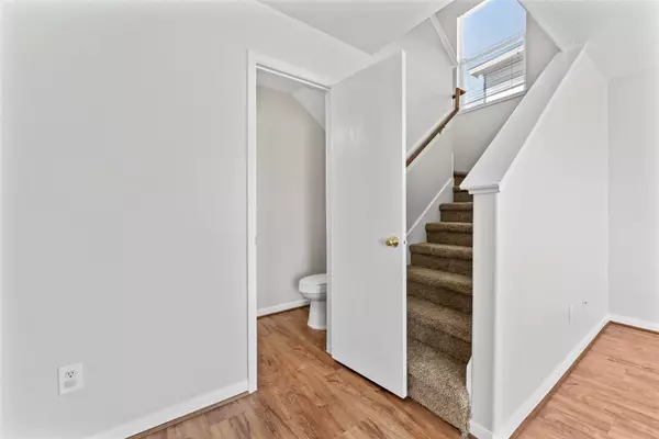 802 Blanchard Hill LN, Houston, TX 77047