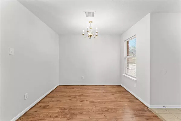 802 Blanchard Hill LN, Houston, TX 77047