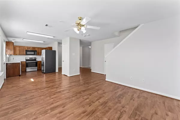 802 Blanchard Hill LN, Houston, TX 77047