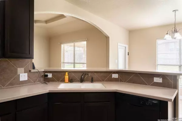 13900 Wenrich, Live Oak, TX 78233