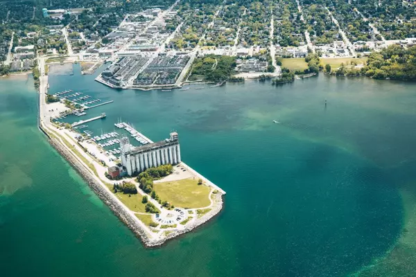 What’s Really Going On with Short-Term Rentals in Southern Georgian Bay?