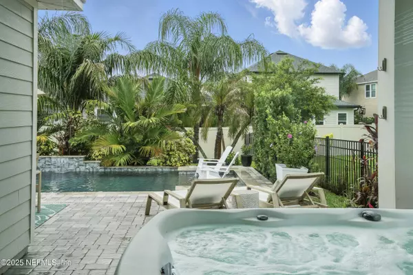 48 FOXCROSS AVE, St. Augustine, FL 32092