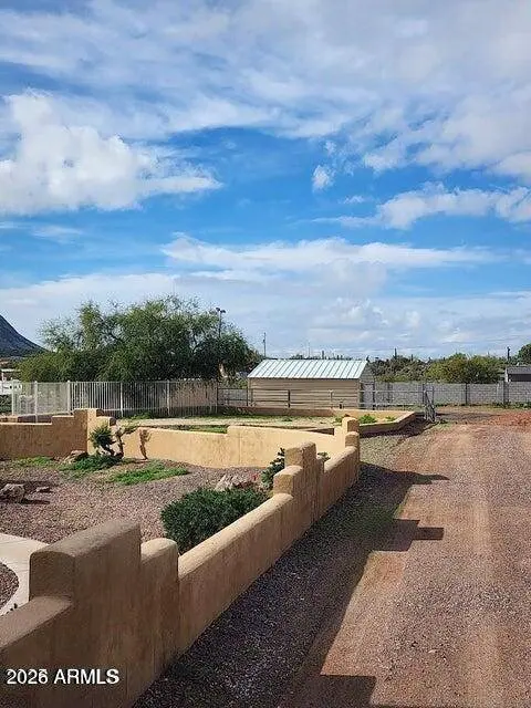 48012 N 16TH Lane, New River, AZ 85087