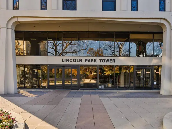 1960 N Lincoln Park W #1008, Chicago, IL 60614