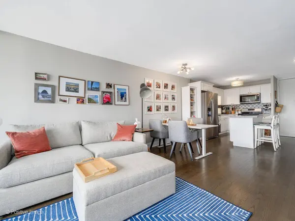 1960 N Lincoln Park W #1008, Chicago, IL 60614