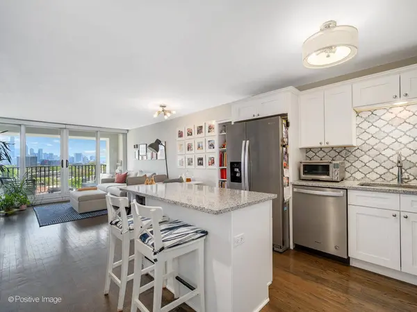 1960 N Lincoln Park W #1008, Chicago, IL 60614