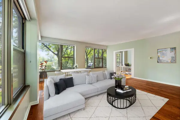 2970 N Lake Shore DR #2C, Chicago, IL 60657