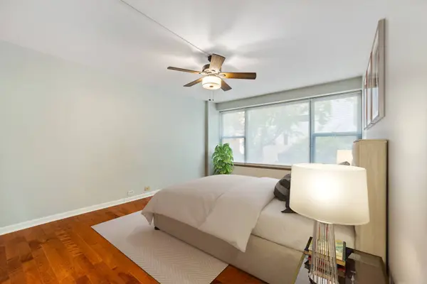 2970 N Lake Shore DR #2C, Chicago, IL 60657