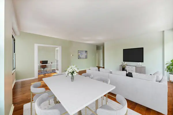 2970 N Lake Shore DR #2C, Chicago, IL 60657