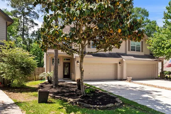 114 W Twinvale LOOP, Conroe, TX 77384