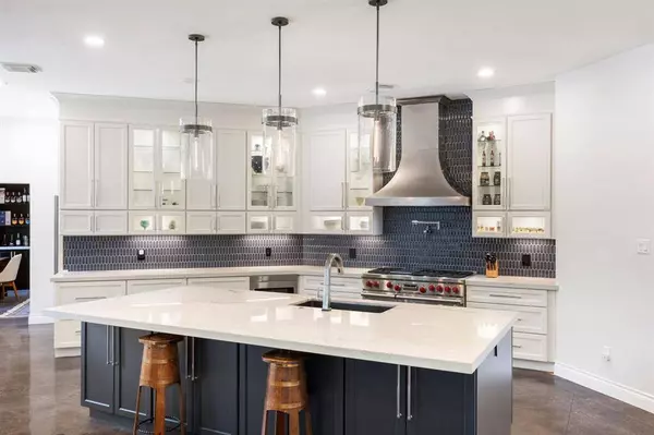 7811 Bent Green LN, Spring, TX 77389