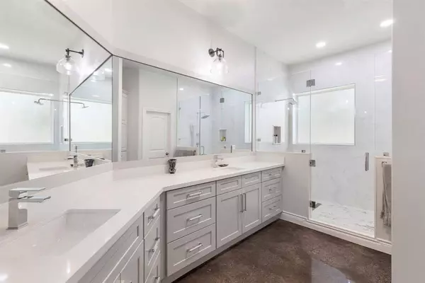 7811 Bent Green LN, Spring, TX 77389