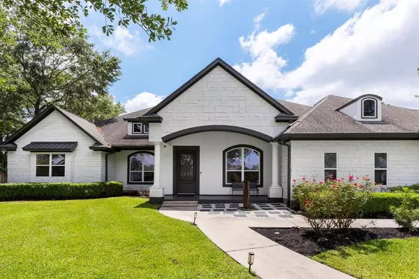 7811 Bent Green LN, Spring, TX 77389