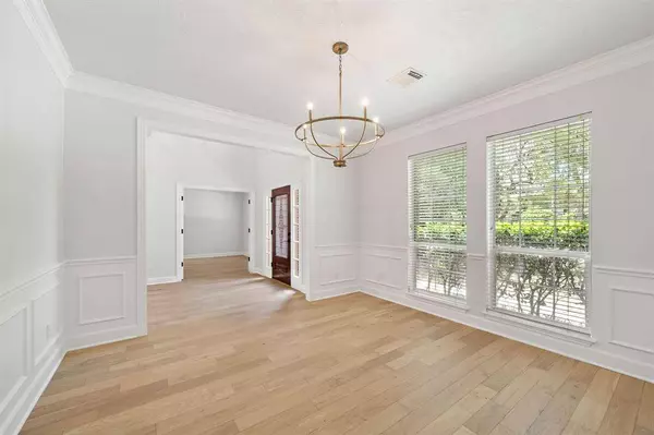 6 Cranberry BND, The Woodlands, TX 77381