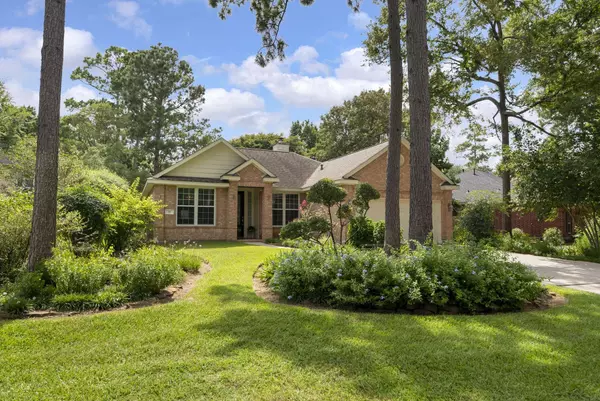 31 N Winterport CIR, The Woodlands, TX 77382