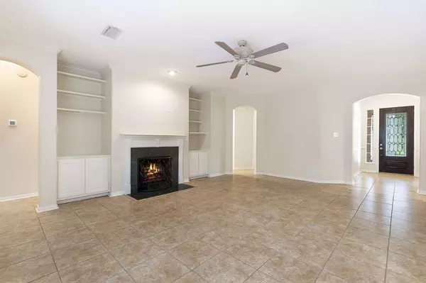 31 N Winterport CIR, The Woodlands, TX 77382