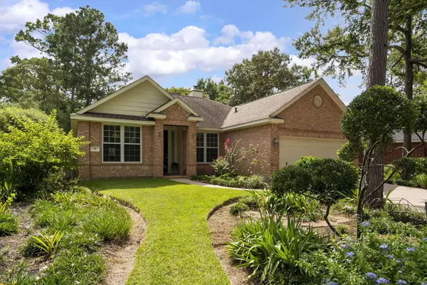 31 N Winterport CIR, The Woodlands, TX 77382