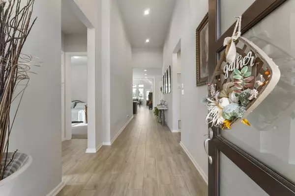 10473 Eastern Bluestar DR, Conroe, TX 77385