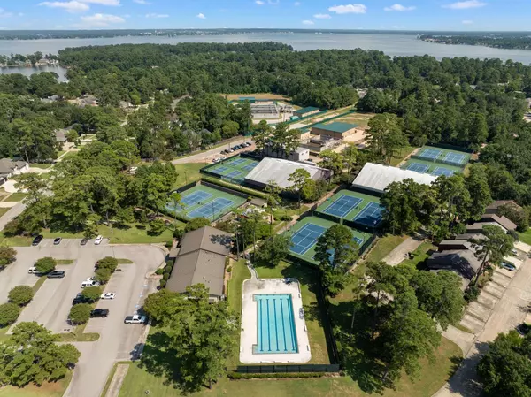 3814 Meads Meadow, Montgomery, TX 77356