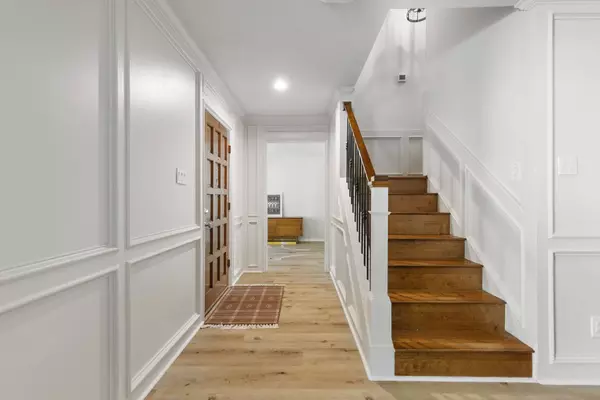 3 Green Blade LN, The Woodlands, TX 77380