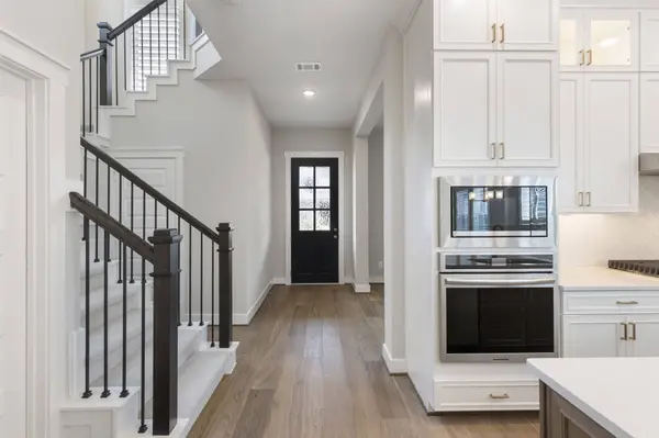 527 Knolly St ST, Montgomery, TX 77316