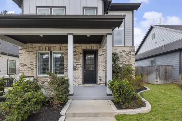 527 Knolly St ST, Montgomery, TX 77316