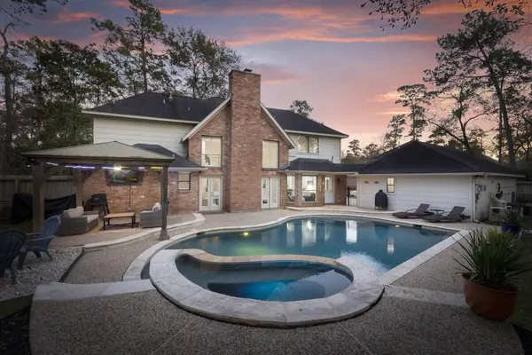 39 Watertree CT, The Woodlands, TX 77380