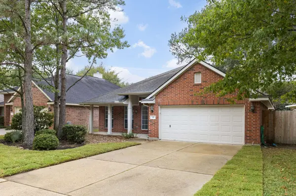 35 Auburn Path DR, The Woodlands, TX 77382