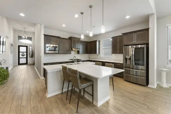 10473 Eastern Bluestar DR, Conroe, TX 77385