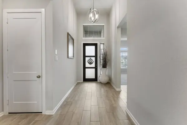 10473 Eastern Bluestar DR, Conroe, TX 77385